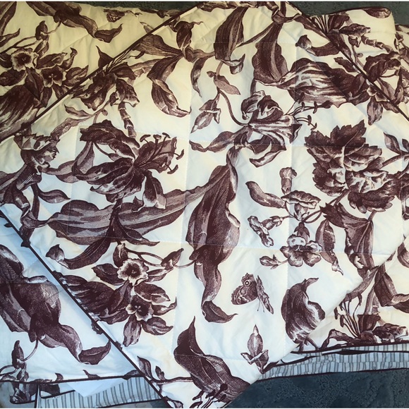 Pottery Barn King Size “ Marcia “ Comforter Set. - Picture 2 of 6